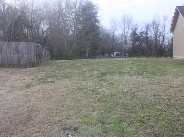 3152 Cross Creek Ct, Montgomery, AL 36116