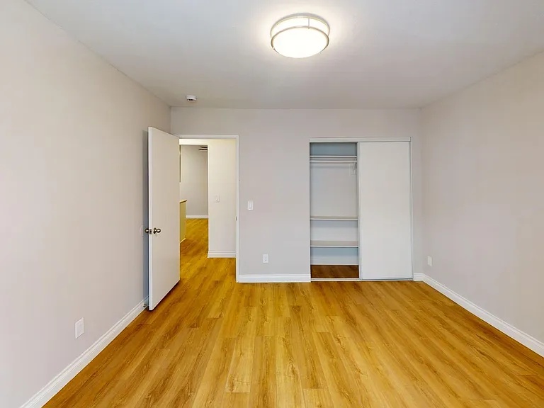 COU - Council Apts. — Photo 12