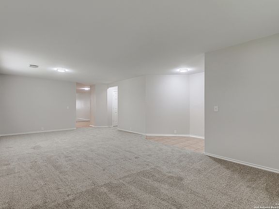 4th image of 3011 PEDERNALES DR
