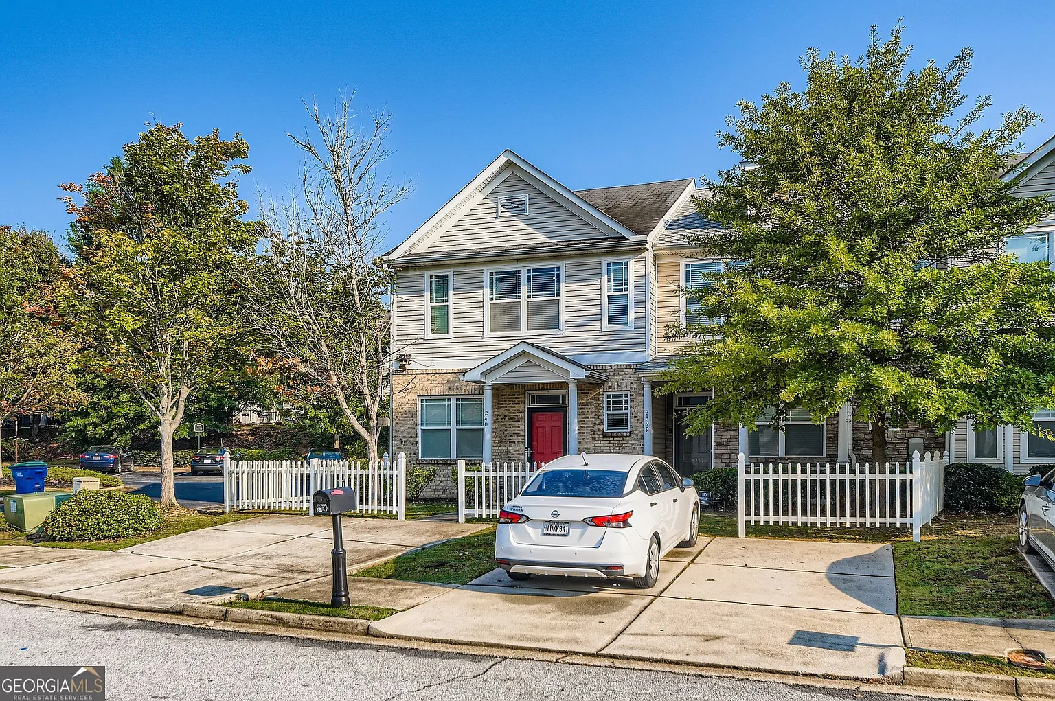2401 Bigwood Trl photo 1