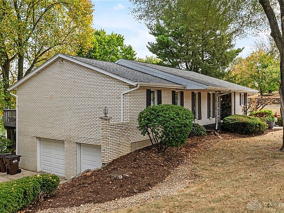 3rd image of 1334 Carlin Ct