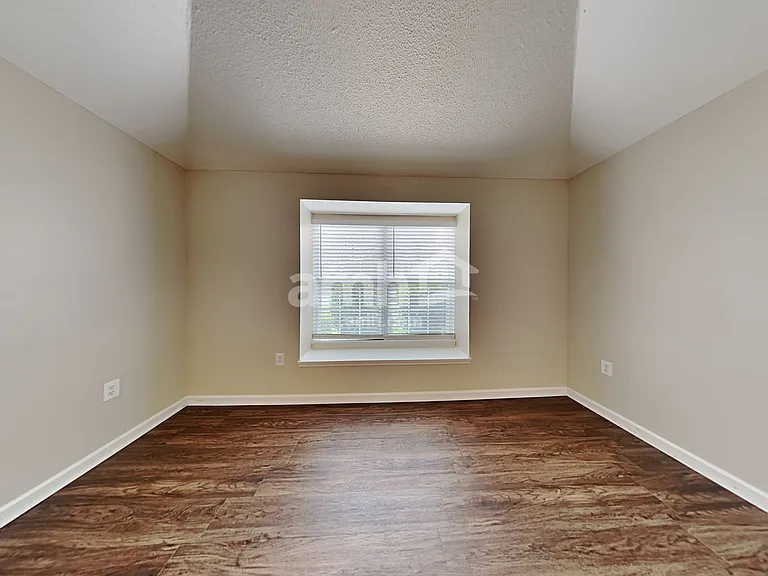 26 Heritage Way — Photo 8