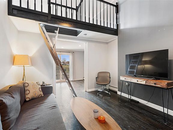2nd image of 445 Pavonia Ave APT 8