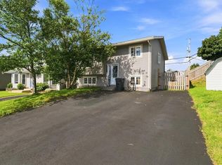 4 Cardiff Place, Paradise, NL A1L1E7