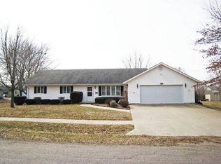 1550 Oak St, Hamilton, IL 62341