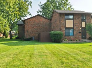 18W085 14th St, Villa Park, IL 60181