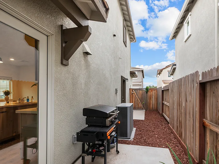 5256 Molino Cir — Photo 28