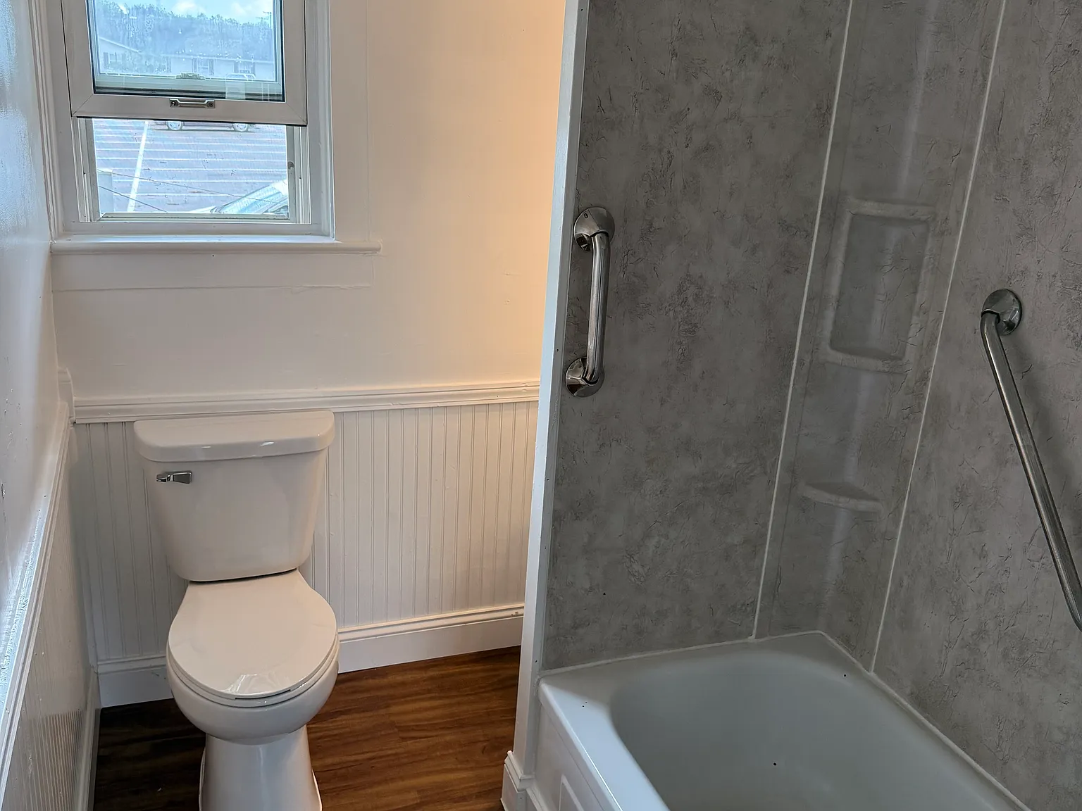 1 bed, 900 sqft, $1,100 — Photo 3