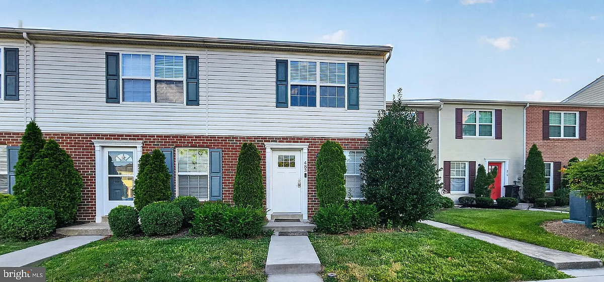 Building Photo - 483 Arwell Ct #483
