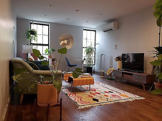 3rd image of 310 Broadway #5B