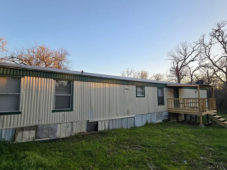 8315 Burleson Manor Rd — Photo 12