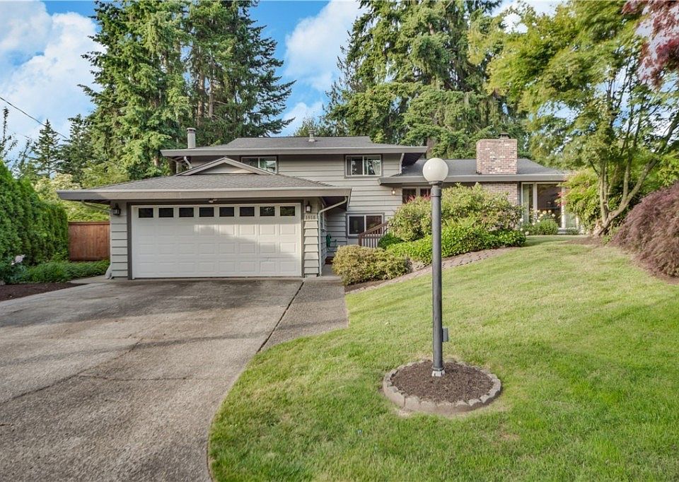 1st image of 1918 168th Ave NE