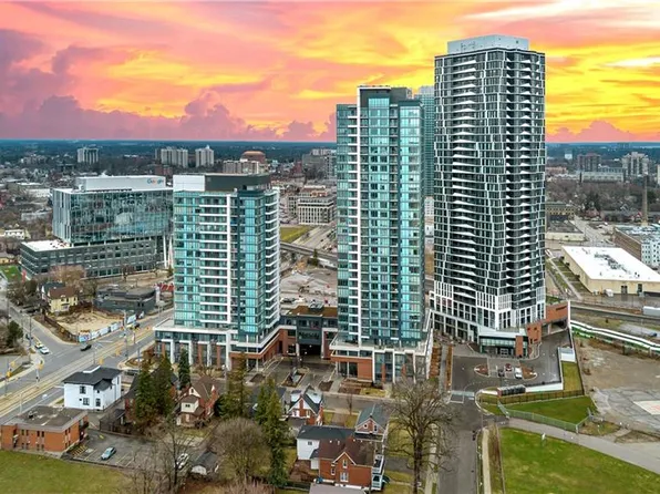 25 Wellington St S #1914, Kitchener, ON N2G 0G5