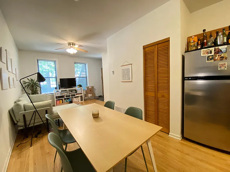 1805 N Hermitage Ave #GF — Photo 4
