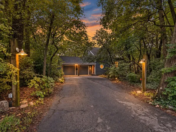 802 La Sell Dr, Champaign, IL 61820