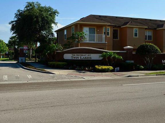 2nd image of 1231 Twin Trees Ln