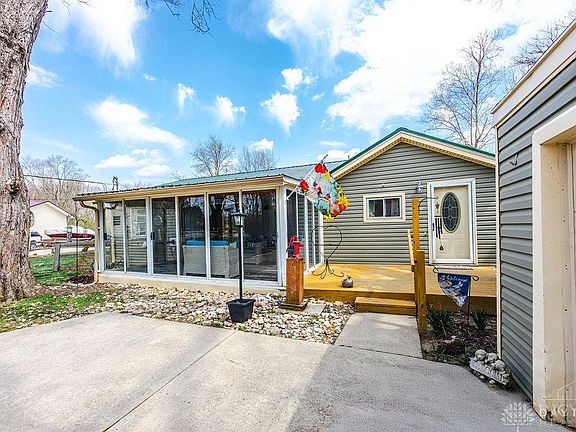 4th image of 70 Alfreda Dr