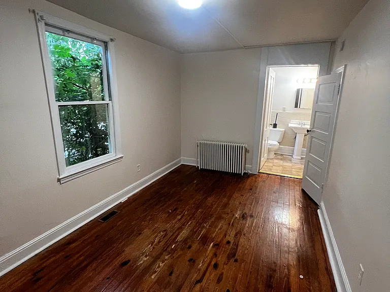 406 Highland Ave SW #2 — Photo 29