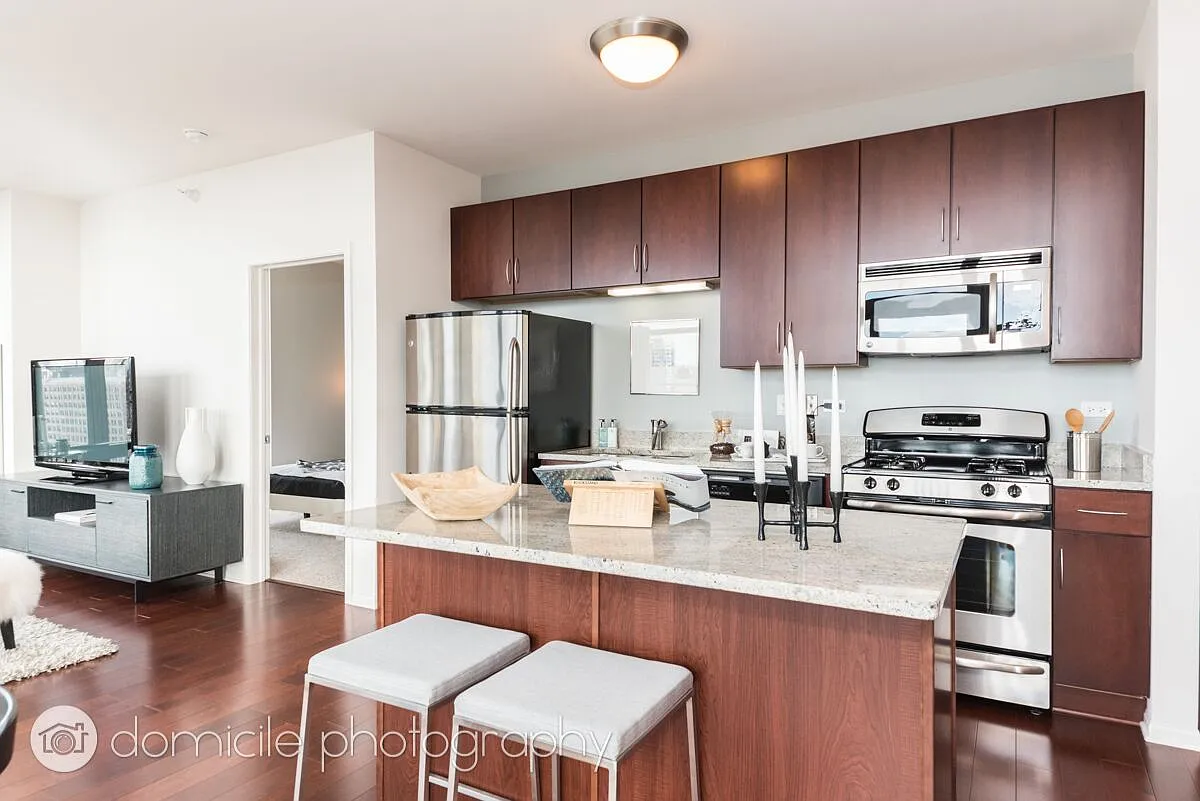 Studio, 1.0 bath, 546 sqft, $1,999 — Photo 1