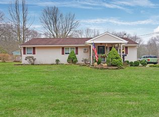 89 Swartzel Dr, Middletown, NJ 07748