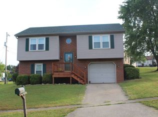 201 Joshua Ct, Frankfort, KY 40601