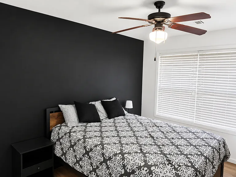 760 Vine St — Photo 23
