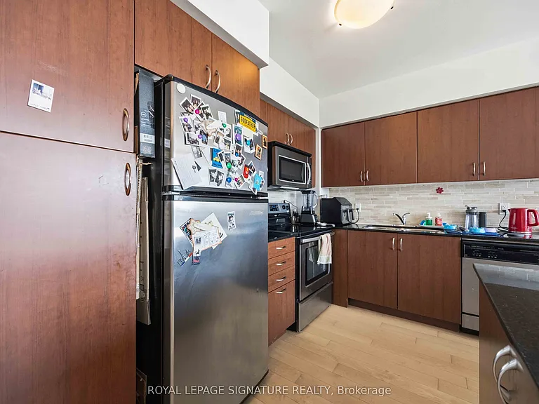 2240 Lake Shore Blvd W #603 — Photo 13