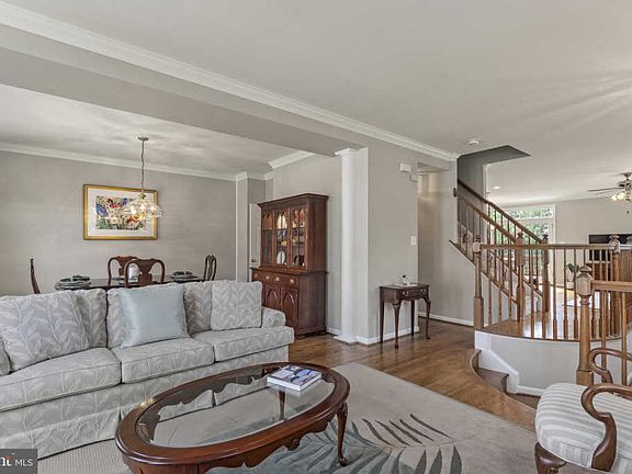5th image of 5725 Governors Pond Cir