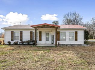 862 Old West Point Rd, Smithville, TN 37166