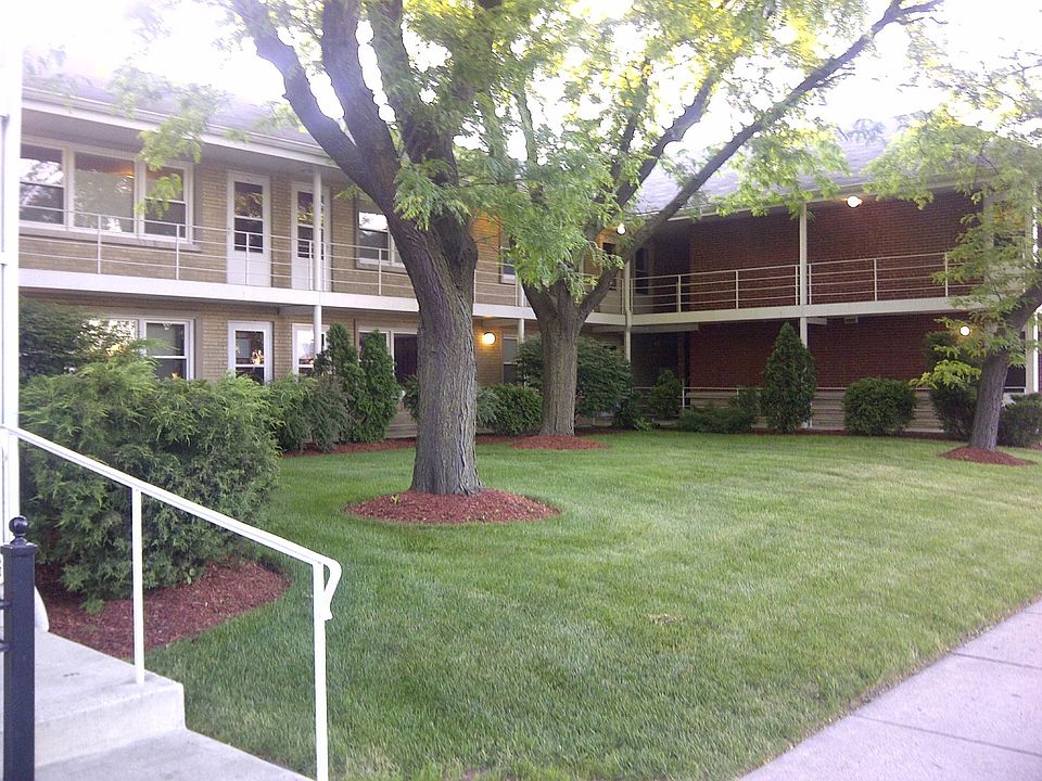 1st image of 6244 N Harlem Ave Unit 1