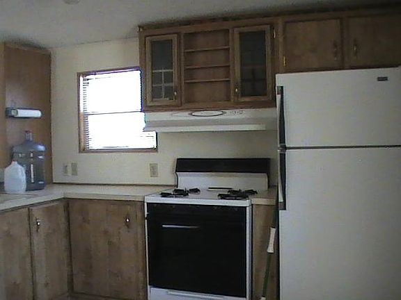 5th image of 355 Nevada Dr