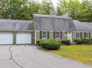 67 Applegate Ln #36, Falmouth, ME 04105