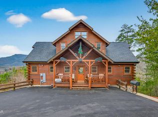 2018 Delta Dawn Dr, Sevierville, TN 37862