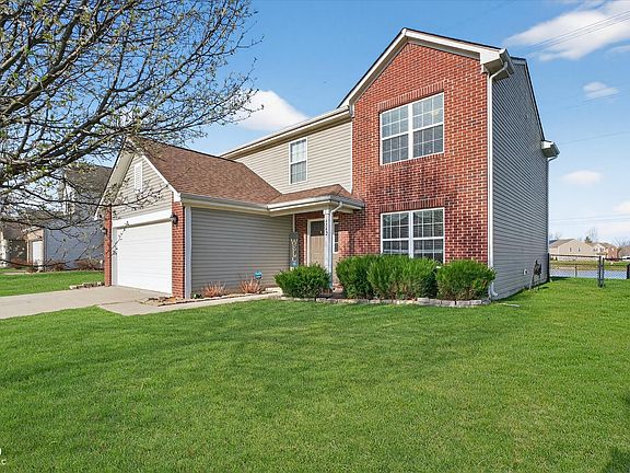 2nd image of 4742 Deacon Ln
