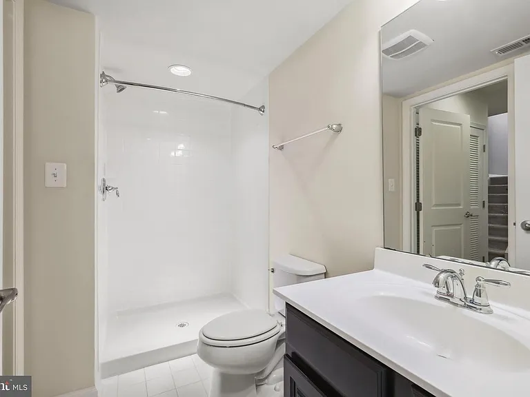 22607 Winding Woods Way — Photo 13