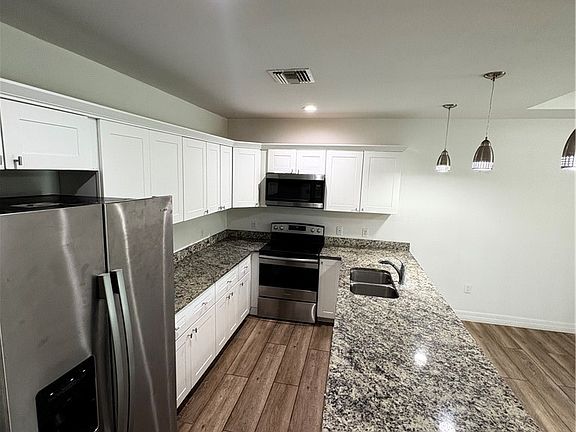 3rd image of 1104 Ichabod Ave S