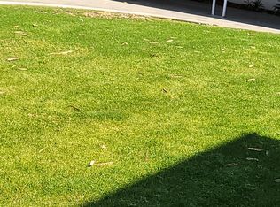 1548 W Walnut Ave APT C, Visalia, CA 93277