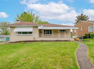 1301 Green St, Jeannette, PA 15644
