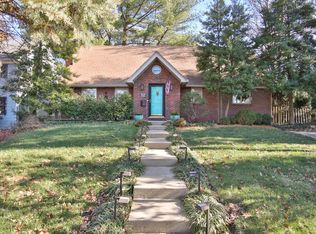 359 Ridgeway Ave, Saint Matthews, KY 40207