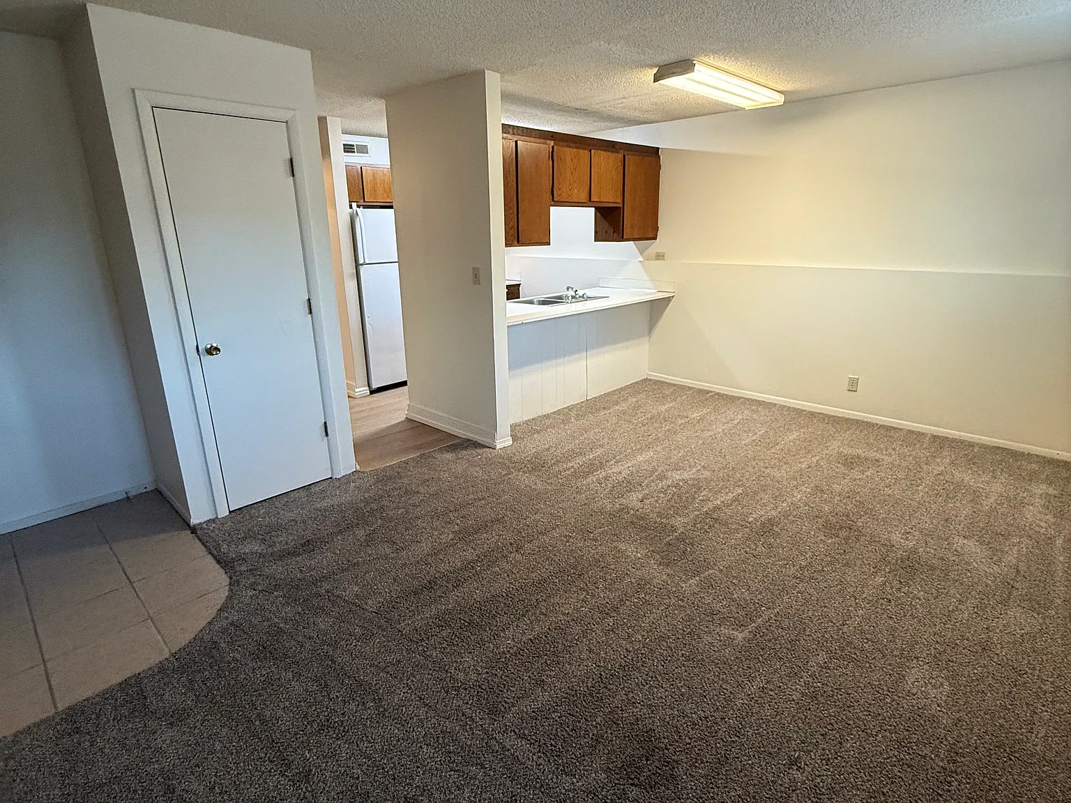 2 bed, 798 sqft, $895 — Photo 4