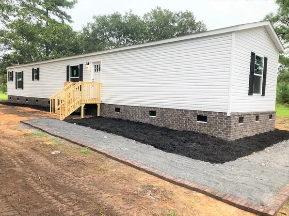 956 Tiger Loop, Saint Stephen, SC 29479