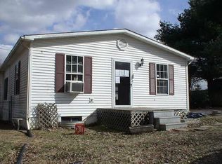 517 Hemlock Dr, Russell Springs, KY 42642