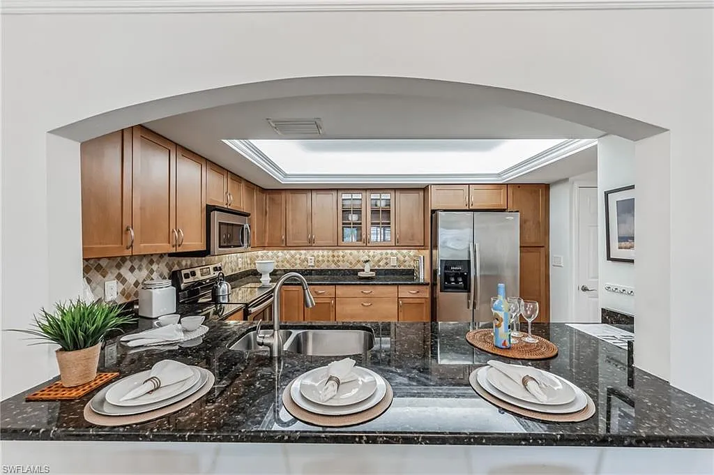 Building Photo - 5633 Turtle Bay Dr #37
