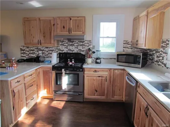 115 Elm St, Sullivan, MO 63080