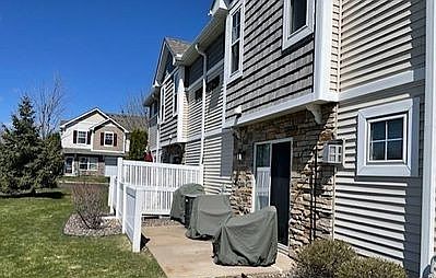 Patio with Yard Space