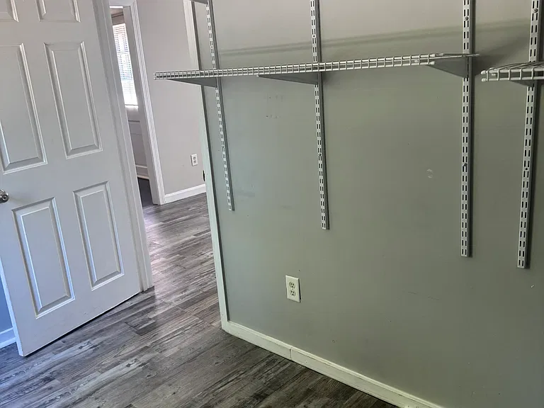 1754 Main St #2 — Photo 4