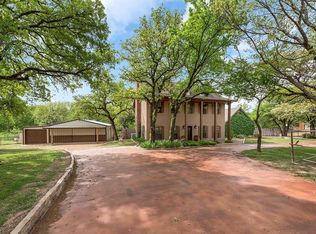 102 Eastridge Rd, Decatur, TX 76234
