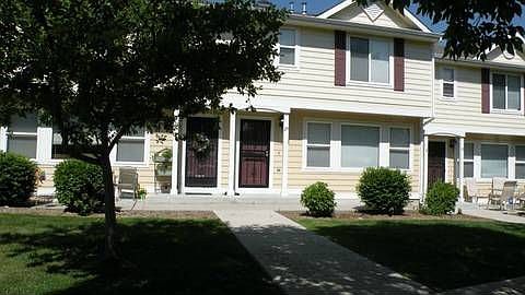 INVITING CURB APPEAL