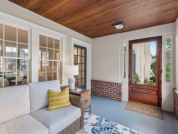 5th image of 2246 Fairmount Ave