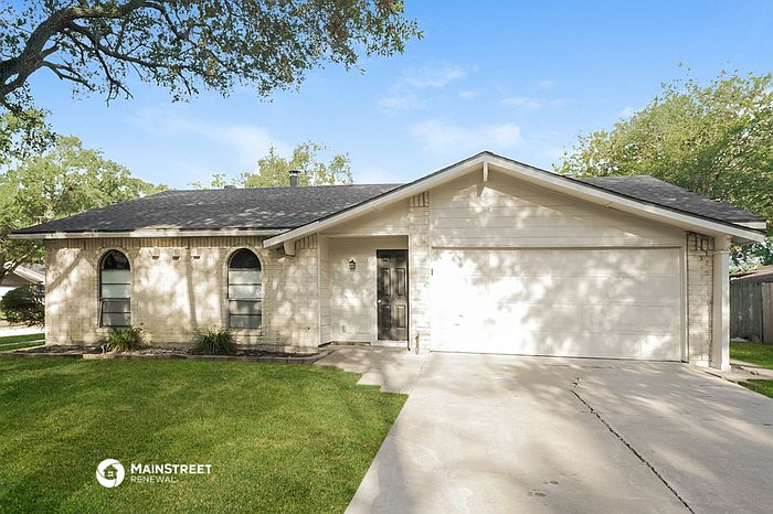1st image of 4703 Cairnleigh Dr